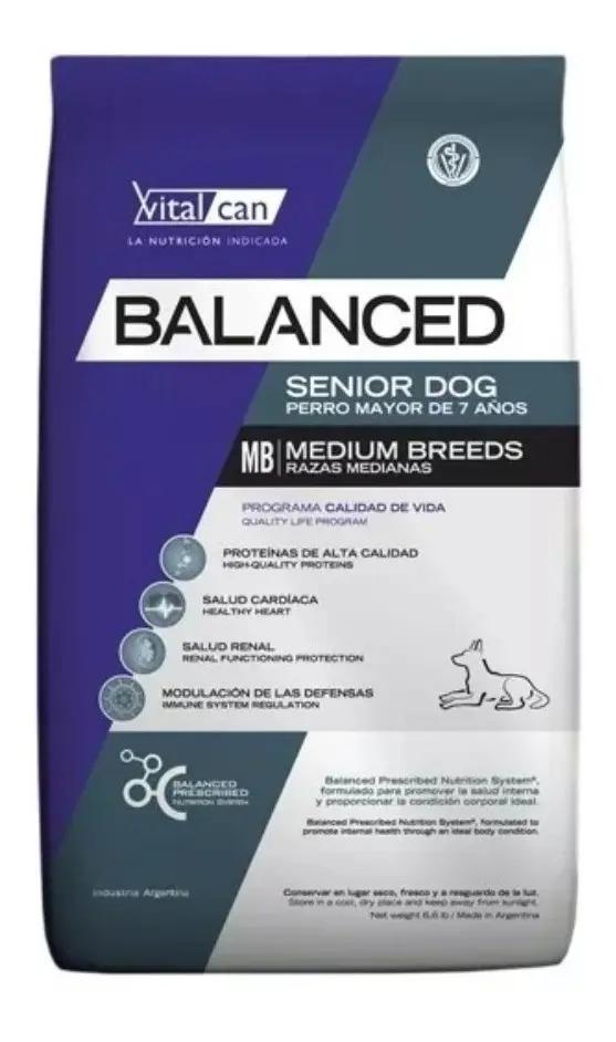 Alimento Vitalcan Balanced Perro adulto para perro senior de raza mediana sabor mix de 12 kg